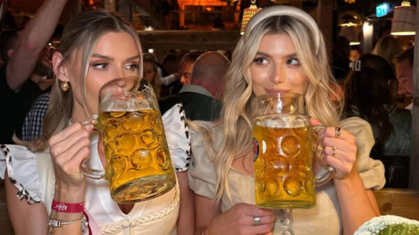 50-jarige Nederlander opgepakt voor billenknijpen tijdens Oktoberfest