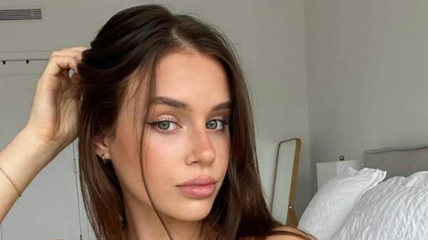 Vandaag geen brassières, want ook vandaag draait om ongegeneerd geflapper