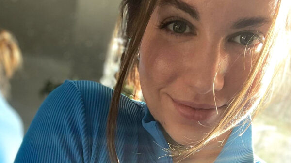 Vandaag geen brassières, want ook vandaag draait om ongegeneerd geflapper