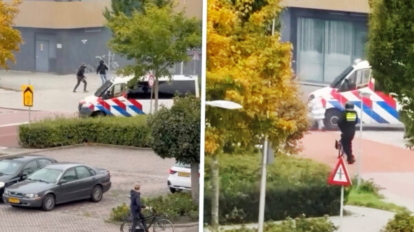 Relschopper Malieveld aangereden door agenten in een ME-busje
