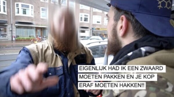 Deze moslims zijn niet echt blij met lachgaskoning Deniz: "Ik had je kop eraf moeten hakken"