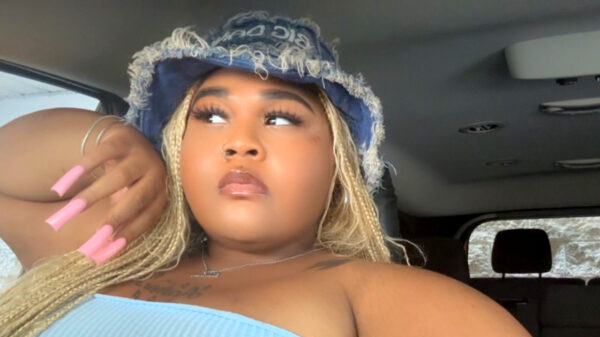 Rapper 'Dank Demoss' door taxichauffeur geweigerd vanwege haar postuur