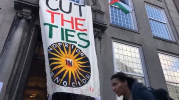 Universiteit Utrecht opnieuw bezet door gemaskerde pro-Palestina-demonstranten