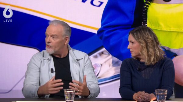 Kritiek laait op: GroenLinks-PvdA juicht hoofddoek bij de politie toe