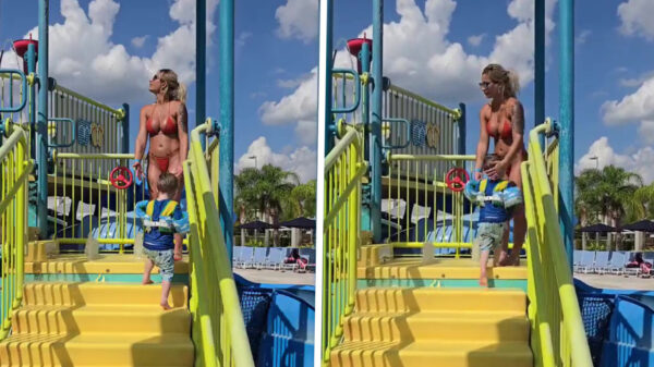 Moeder met kind trekt alle aandacht tijdens dagje in het familiewaterpark