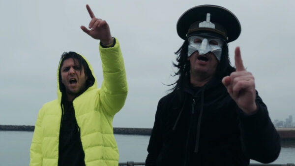 Outsiders & De Kraaien brengen met '1 Team' muzikaal protest tegen afschaffing vreugdevuren