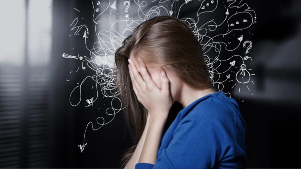 Psychiater deelt 9 duidelijke signalen dat je partner ADHD heeft