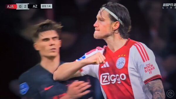 Wout Weghorst onder vuur na overtreding: "Goes zoekt mijn elleboog op"