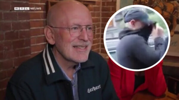 Man (32) opgepakt die Frans Timmermans uitschold op Amsterdams terras