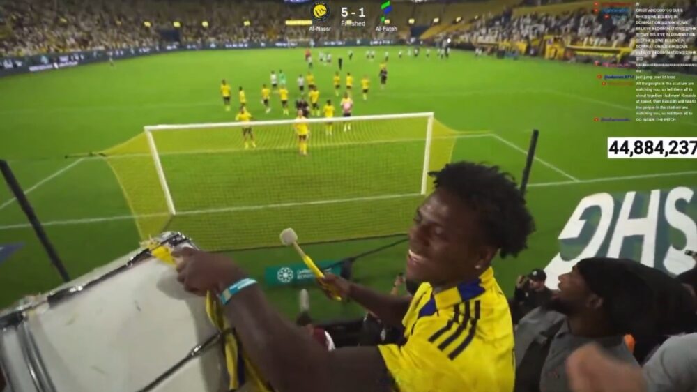 Ronaldo viert met IShowSpeed legendarisch ‘Viking clap’-moment na 5-1 zege