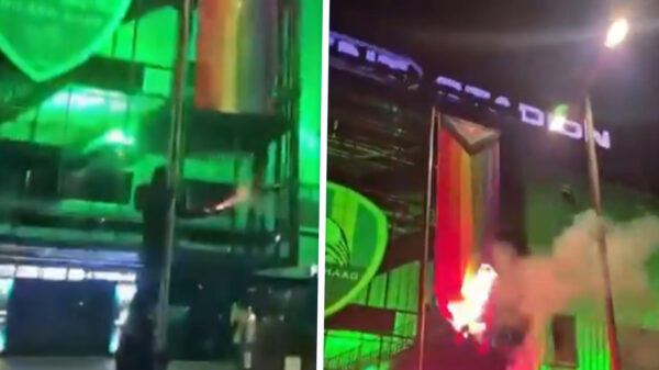 Kwajongens steken LGBTQ-vlag in de hens bij stadion ADO Den Haag