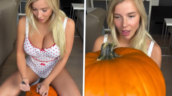 Lesley zit helemaal klaar voor Halloween met haar toepasselijke pompoen