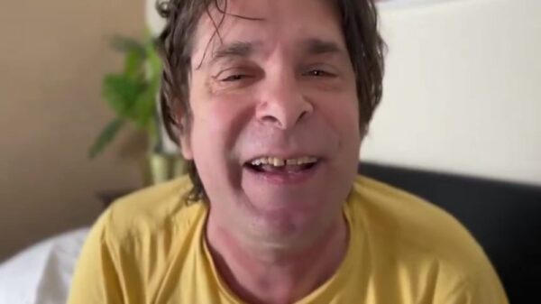 Hans Teeuwen sloopt GL/PvdA'er Marjolein Moorman over moord op Theo van Gogh