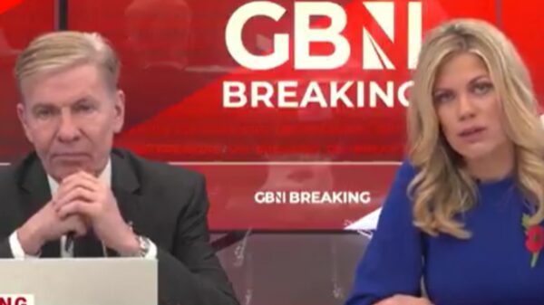 Horror in Frankrijk: Man ramt groep mensen met auto en schreeuwt ‘Allahu Akbar’