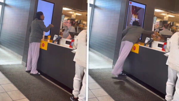 Boze Karen gooit gloeiendhete koffie richting manager van McDonald’s