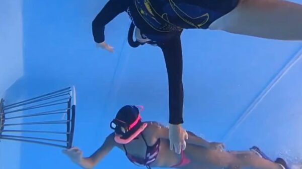 Onderwaterrugby zou weleens onze nieuwe favoriete sport kunnen worden!