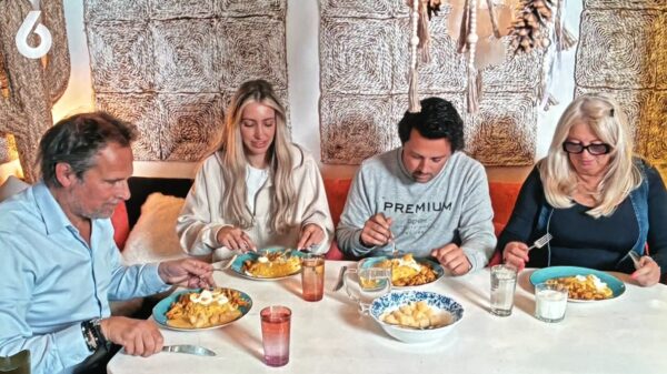 Kijkers gaan massaal los op Moeder Monique na de eerste aflevering De Hanslers