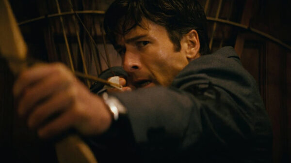 Trailer: Glen Powell jaagt op zijn familie in How To Make A Killing