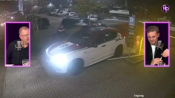 Beelden: Woedende DJ Jean sloopt slagboom van hotel na eigen feestje