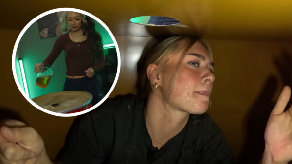 Deelneemster 'Hooligirls' blijkt niet vies te zijn van gele vloeistoffen