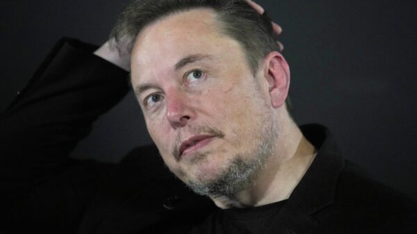 Elon Musk roept op tot afschaffen EU nadat X boete van € 120 miljoen krijgt
