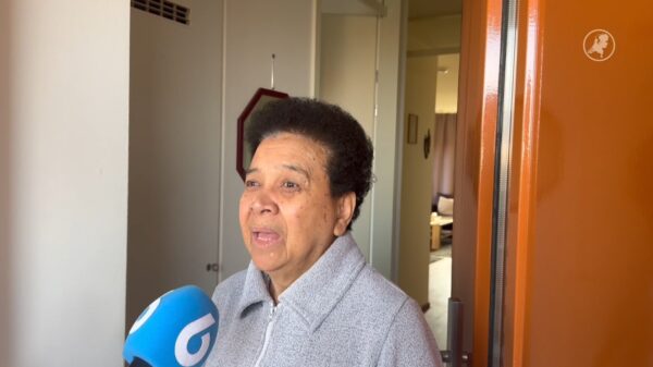 Verkoper energiemaatschappij mishandelt bewoner seniorenflat in Maastricht