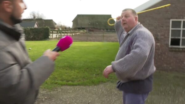 PowNed aangevallen bij boerderij na schokkende beelden dierenmishandeling