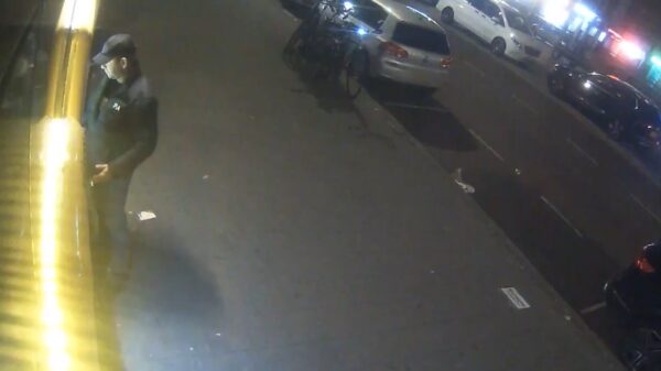 Laffe oplichters slaan tot drie keer toe bij een 89-jarige vrouw