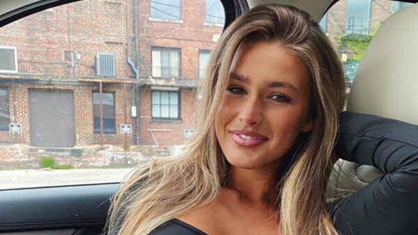 Op zondag mag de bustehouder uit en slingeren de kerstballen los in de boom