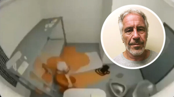 Department of Justice verspreidt nepvideo van 'zelfmoordpoging' Jeffrey Epstein