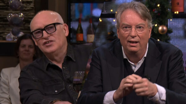 René van der Gijp schrikt van verhaal over Russische soldaten te paard