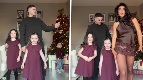 Papa en kids poseren braaf tot moeders haar outfit showt en de boel overneemt