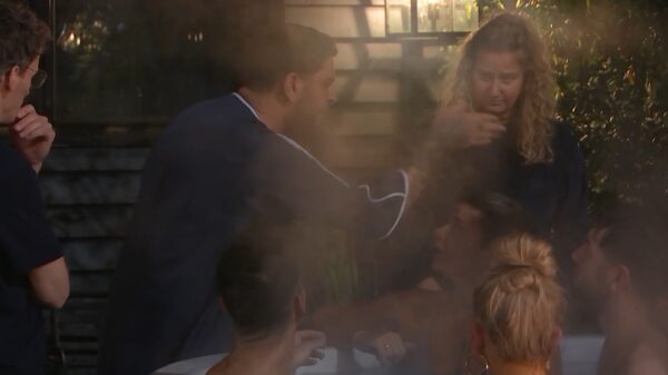 Deelnemer Fadi valt Peter aan in De Bondgenoten: "Doe $%#^@ normaal!"