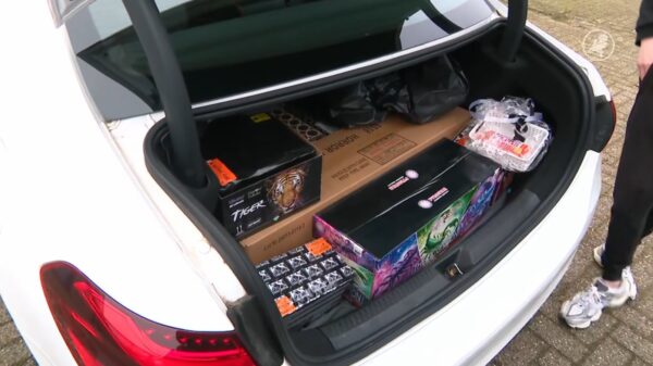 Politie zoekt met drones naar Belgisch vuurwerkshoppen: 79 kilo onderschept