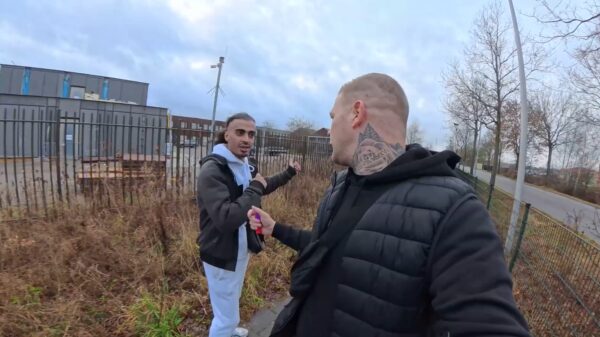 Dutch Travel Maniac: 'Hoe het er écht aan toegaat in het azc van Ter Apel'