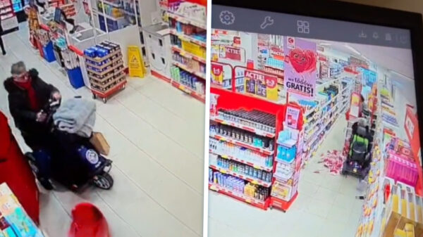 Scootmobiel draait door en gaat vol gas door de Kruidvat in Stadskanaal