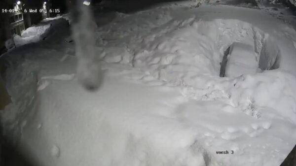 Timelapse van de enorme hoeveelheid sneeuw in het Russische Kamtsjatka