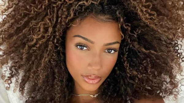 Zondagmodus: De bustehouder blijft in de kast en de zwaartekracht doet de rest