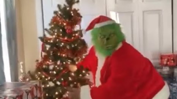 Dankzij ome Henk in een Grinch-pak werd het voor de kinderen een onvergetelijke kerst