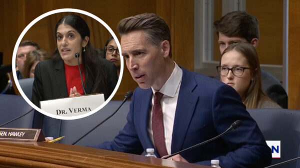 Republikein Josh Hawley stelt arts de vraag: "Kunnen mannen zwanger worden?"