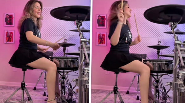 Drumchick geeft een showtje weg waar menig hoofd van gaat bangen