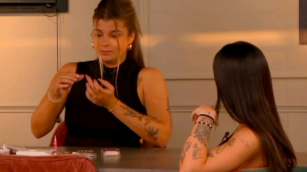 Chess verklapt in De Bondgenoten: Zó kort hield Thomas het vol in bed!