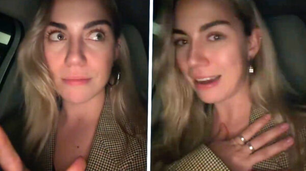 Agent wil Dana naakt fouilleren op bureau omdat ze met telefoon in d'r handen fietst