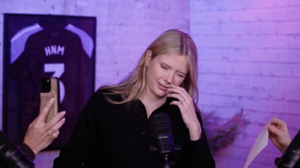 Hélène Hendriks shockeert Noa Vahle en Merel Ek met 24 cm in podcast