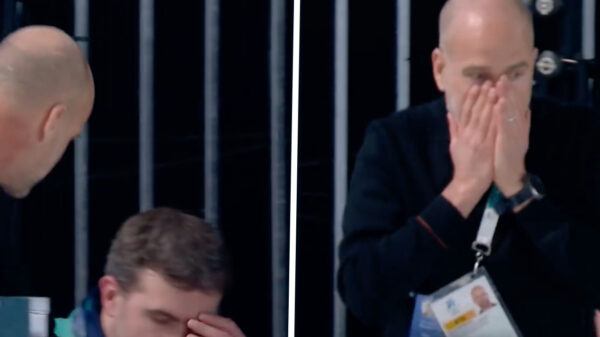 Sloopkogel Erben Wennemars kust random man in publiek en breekt z'n bril