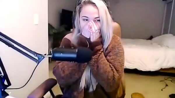 Als je iets te opgewonden vent tijdens meeting komt binnenlopen