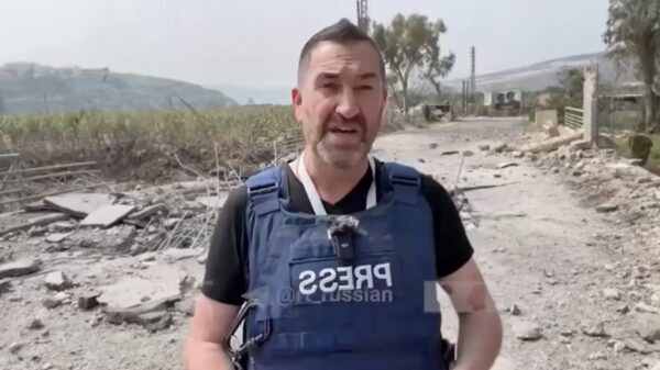 Britse verslaggever gewond bij Israëlische raketaanval tijdens live-uitzending