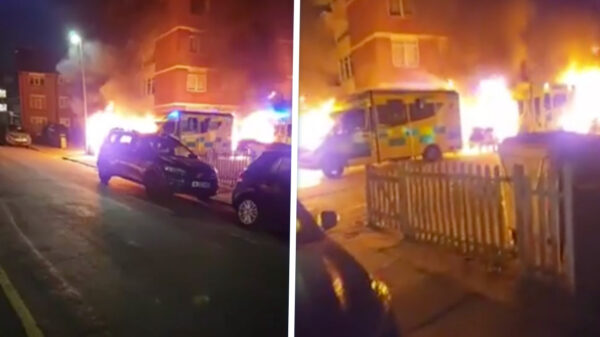 4 ambulances Joodse hulporganisatie in Londen in vlammen op na brandstichting