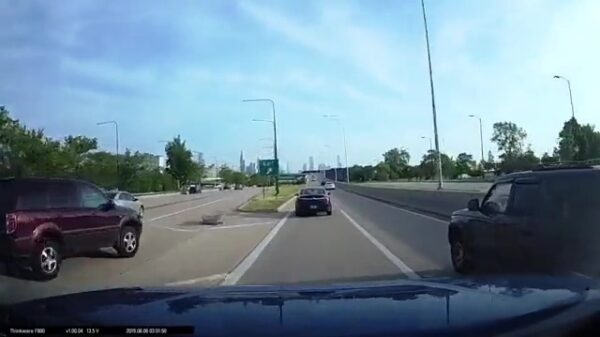 Even op het allerlaatste moment de afslag nemen veroorzaakt een flinke kettingreactie