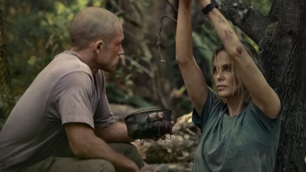 Trailer van Apex jaagt Charlize Theron door het ruige Australië